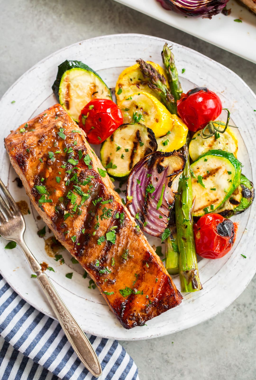 Master 5-Ingredient Grilled Salmon: Minimal Prep, Maximum Flavor